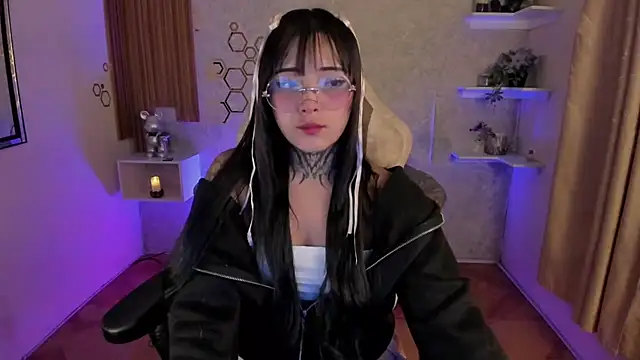 mia catt05 online show from September 21, 7:32 am