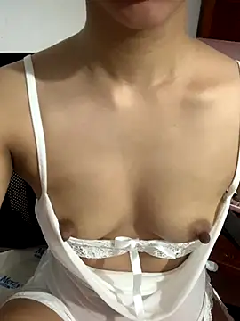 -Meomeo- online show from October 18, 3:20 am