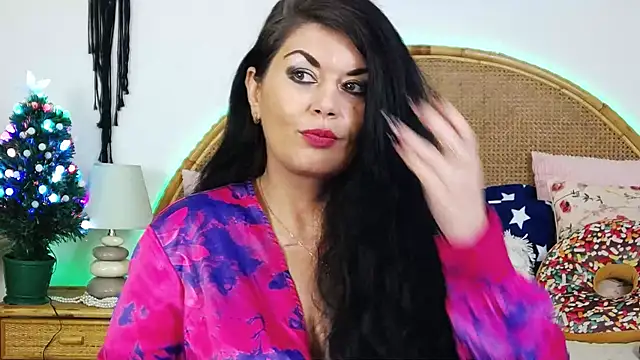 Snapshot of EllenGrace chatting on December 24, 5:16 am EllenGrace online show from December 24, 5:16 am