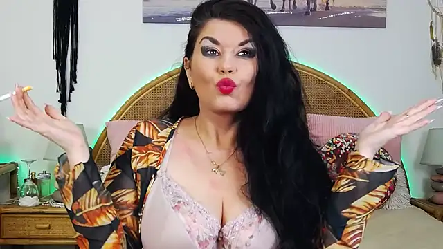 Snapshot of EllenGrace chatting on March 15, 10:33 pm EllenGrace online show from March 15, 10:33 pm