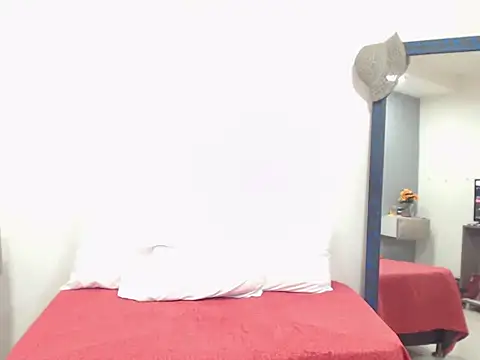 CanellaHotx online show from March 10, 9:07 pm