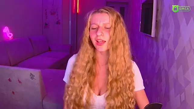 AmaliaQueen online show from October 27, 2:10 pm