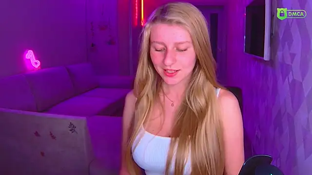 AmaliaQueen online show from November 8, 2:50 pm