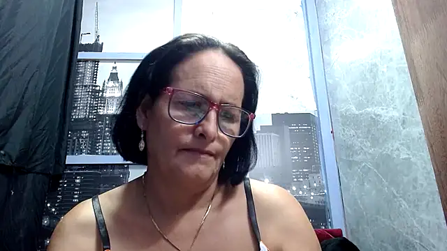 Snapshot of Nastylatinaxxx chatting on November 4, 12:59 pm Nastylatinaxxx online show from November 4, 12:59 pm