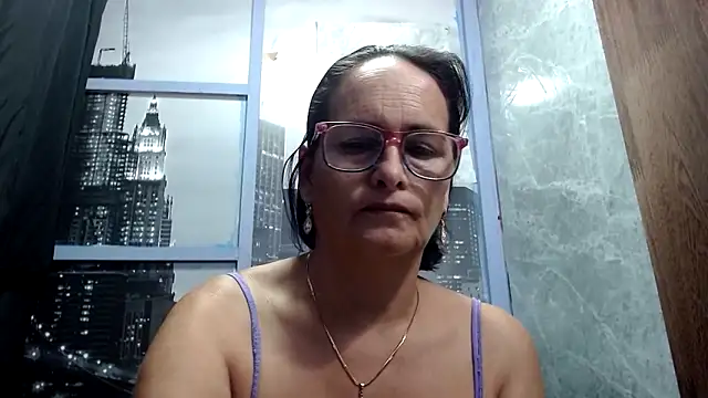 Snapshot of Nastylatinaxxx chatting on November 6, 12:28 pm Nastylatinaxxx online show from November 6, 12:28 pm