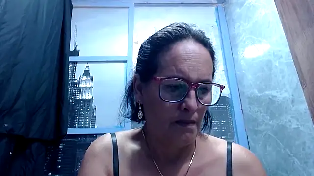 Snapshot of Nastylatinaxxx chatting on November 8, 12:49 pm Nastylatinaxxx online show from November 8, 12:49 pm