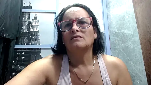 Snapshot of Nastylatinaxxx chatting on November 27, 12:13 am Nastylatinaxxx online show from November 27, 12:13 am