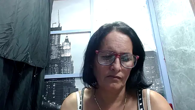 Snapshot of Nastylatinaxxx chatting on November 30, 12:03 am Nastylatinaxxx online show from November 30, 12:03 am