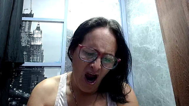 Nastylatinaxxx online show from March 10, 12:10 pm