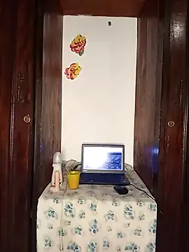 The-Peach-Flexer online show from November 15, 9:21 pm