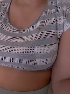 Snapshot of Zanoba-16 chatting on October 12, 7:40 am Zanoba-16 online show from October 12, 7:40 am