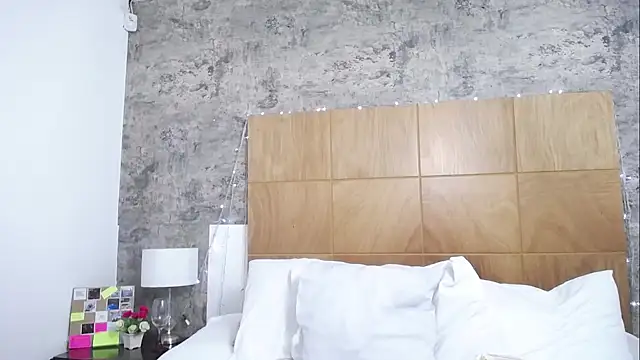 JainaRogers online show from January 23, 6:24 pm