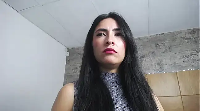 JainaRogers online show from February 13, 5:22 pm