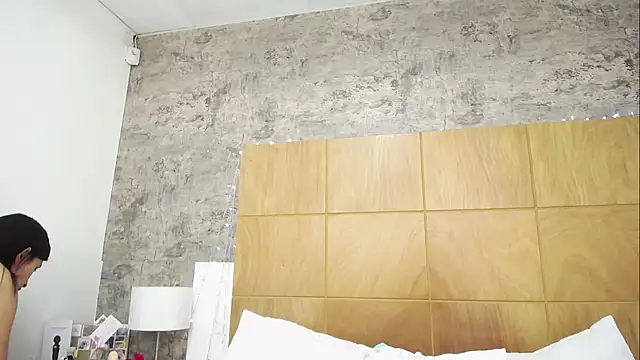 JainaRogers online show from October 3, 4:59 pm