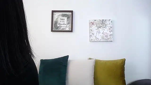 Snapshot of JainaRogers chatting on April 28, 6:02 pm JainaRogers online show from April 28, 6:02 pm