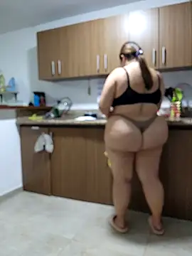 RachellGraham online show from February 12, 1:00 am