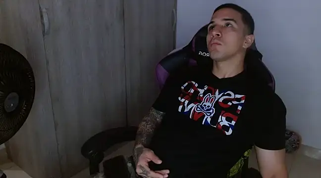 Sisoyalejo420 online show from December 15, 1:02 am