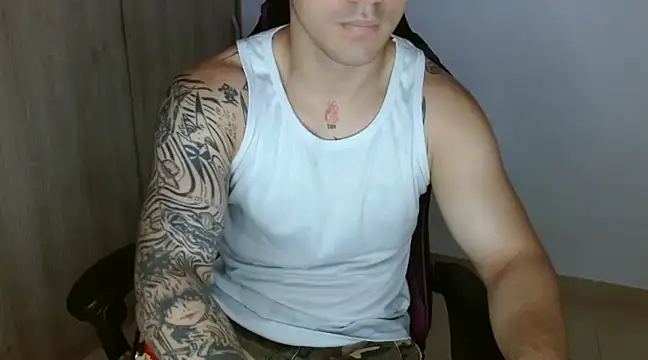 Sisoyalejo420 online show from December 25, 2:03 am