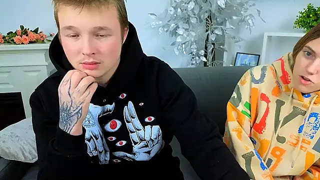  Olli  Stiw  online show from December 15, 8:29 am