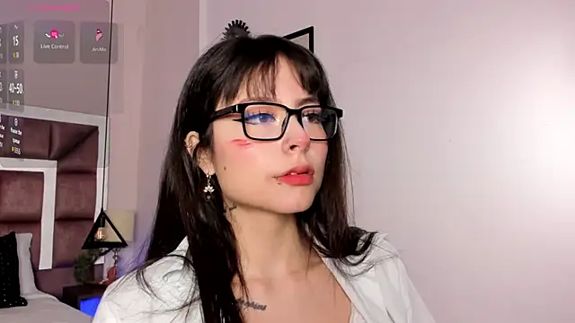 AnnieNasty online show from June 13, 11:41 am