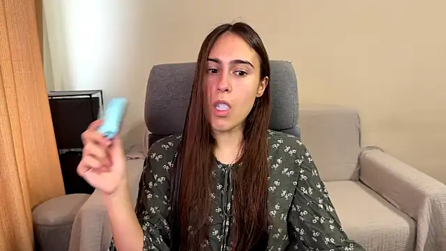 AliceKolltt online show from October 15, 7:52 am