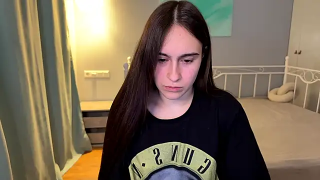 AliceKolltt online show from June 27, 8:25 pm