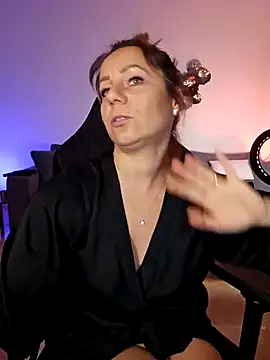 angela 88 online show from January 10, 9:20 pm
