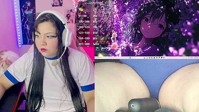 crystal7u7 online show from July 22, 8:11 pm