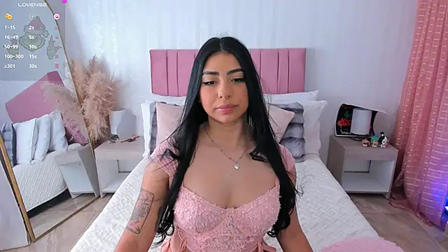 Snapshot of kath_rosee1 chatting on January 22, 8:28 pm kath rosee1 online show from January 22, 8:28 pm