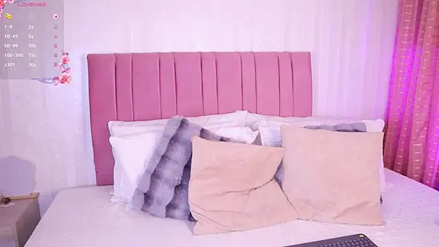 Snapshot of kath_rosee1 chatting on September 23, 8:45 pm kath rosee1 online show from September 23, 8:45 pm