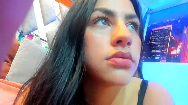 Kendall Sophy online show from January 20, 11:10 pm