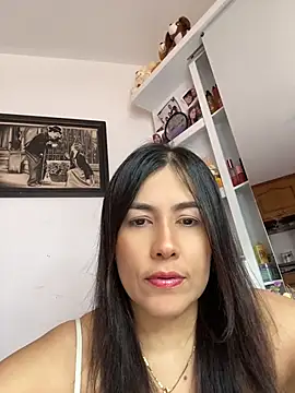 manuela star online show from May 20, 5:19 pm