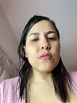 manuela star online show from June 11, 12:32 am
