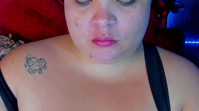 sobigcurvy4u online show from December 19, 7:07 pm