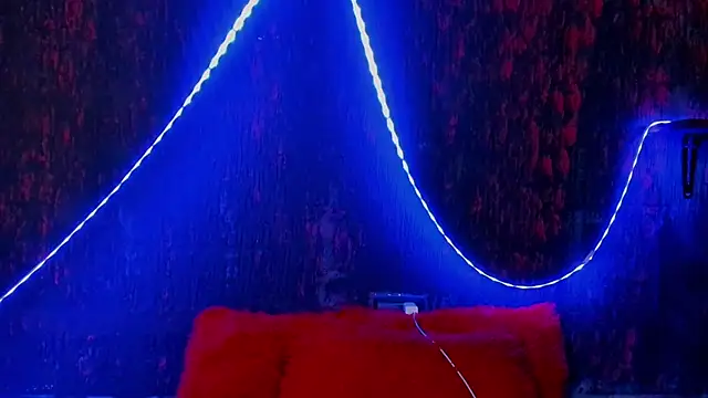 sobigcurvy4u online show from December 22, 10:15 pm