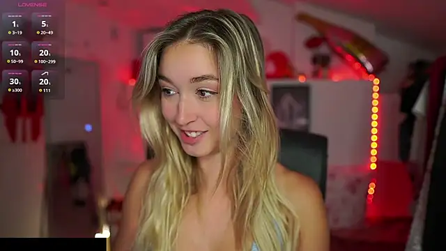 Alexis   Texas online show from September 27, 1:49 pm