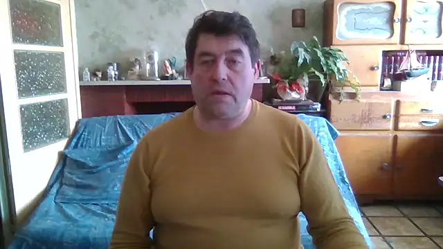 sympatrique online show from March 2, 2:00 pm
