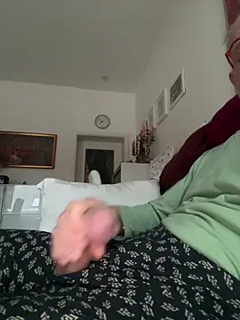 Frank22xx online show from October 16, 5:52 am