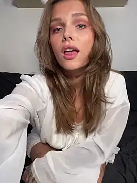 HumbleJess online show from September 19, 3:45 pm