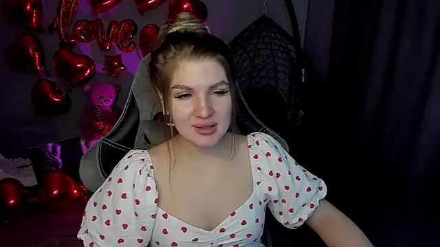 lily williamss online show from February 14, 3:11 am