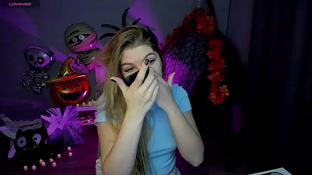 lily williamss online show from October 14, 12:44 am