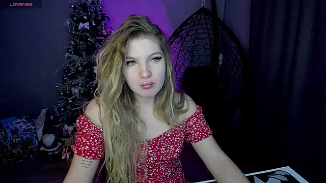 Snapshot of lily_williamss chatting on November 10, 12:09 am lily williamss online show from November 10, 12:09 am