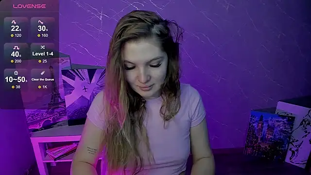 Snapshot of lily_williamss chatting on April 3, 1:47 am lily williamss online show from April 3, 1:47 am