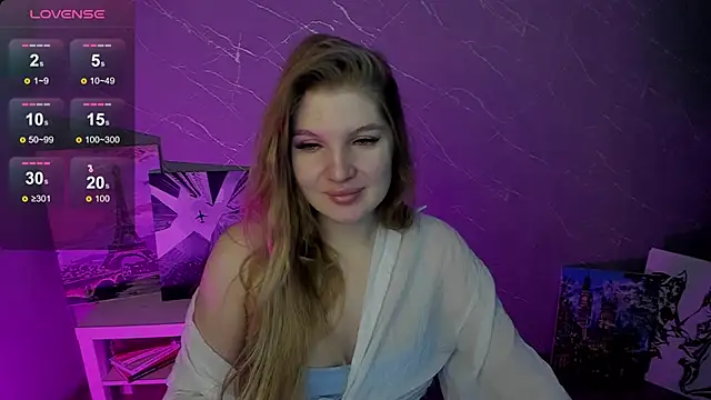 Snapshot of lily_williamss chatting on April 6, 12:30 am lily williamss online show from April 6, 12:30 am