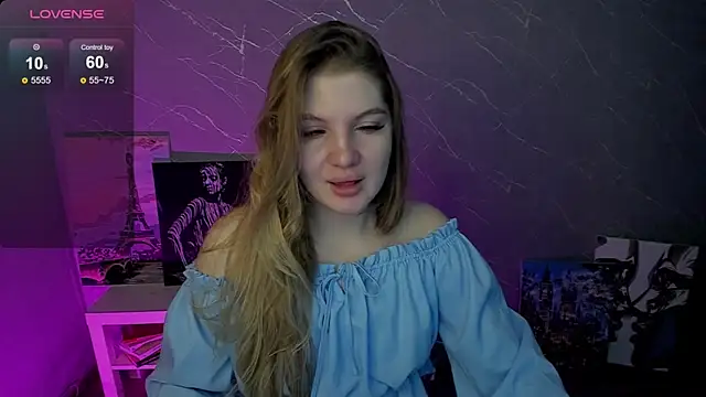 Snapshot of lily_williamss chatting on April 24, 12:24 am lily williamss online show from April 24, 12:24 am