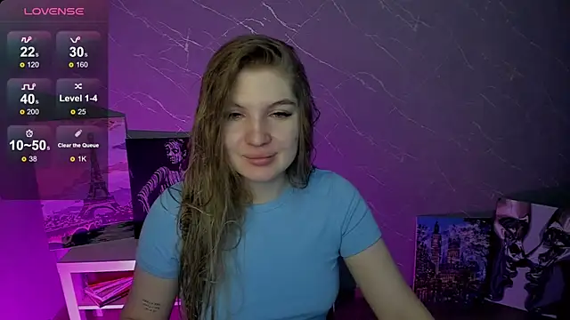 Snapshot of lily_williamss chatting on May 8, 12:05 am lily williamss online show from May 8, 12:05 am