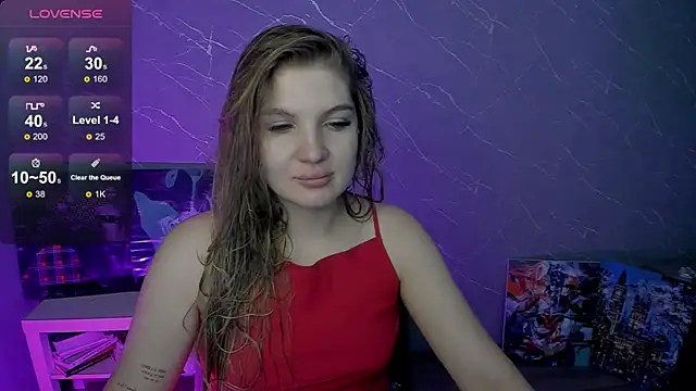 Snapshot of lily_williamss chatting on June 30, 12:00 am lily williamss online show from June 30, 12:00 am