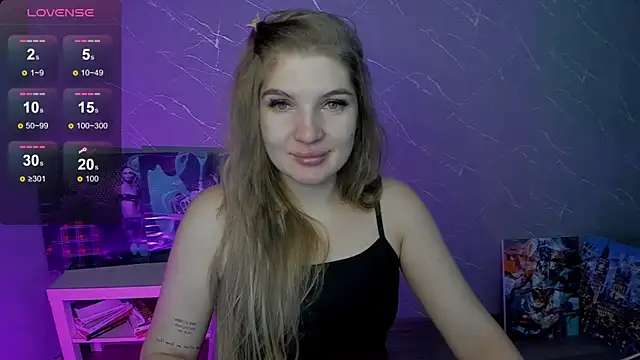 Snapshot of lily_williamss chatting on July 5, 11:56 pm lily williamss online show from July 5, 11:56 pm