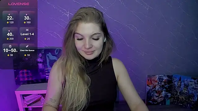 Snapshot of lily_williamss chatting on July 11, 12:02 am lily williamss online show from July 11, 12:02 am