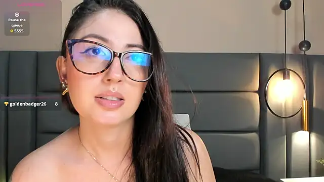 Emilywatsonn online show from June 14, 2:24 am
